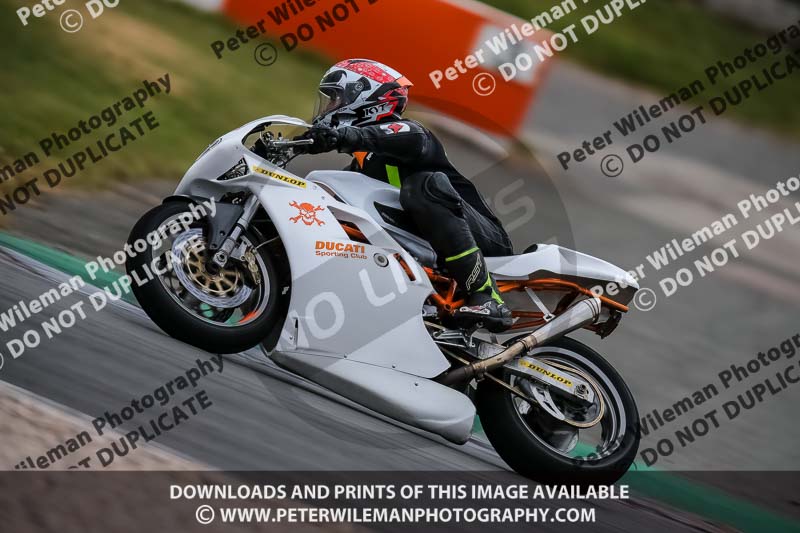 PJM Photography;donington no limits trackday;donington park photographs;donington trackday photographs;no limits trackdays;peter wileman photography;trackday digital images;trackday photos